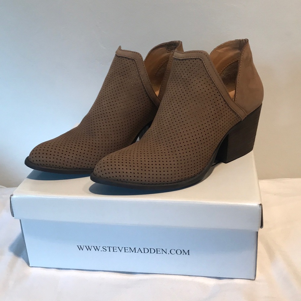 Steve Madden booties